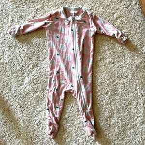 Kickee 0-3 month onesie pink with fish